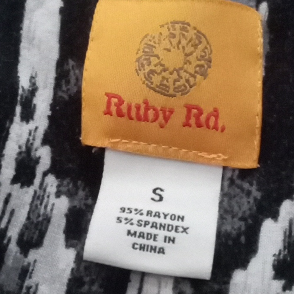 Ruby Rd. knit boho top - Picture 7 of 8